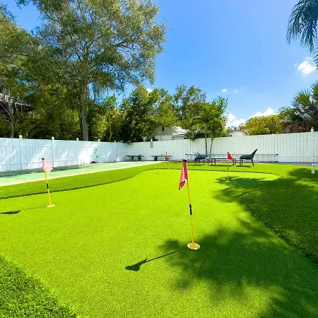 2Q Beds Studio Apt With Shared Pool 05 Clearwater Exterior photo