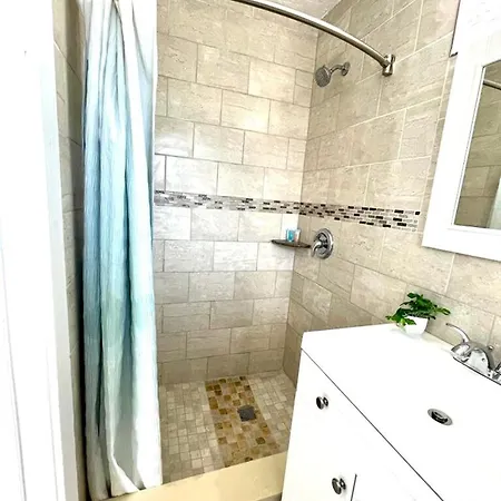 2Q Beds Studio Apt With Shared Pool 05 Clearwater Exterior photo